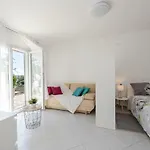 Holiday home Maslenica