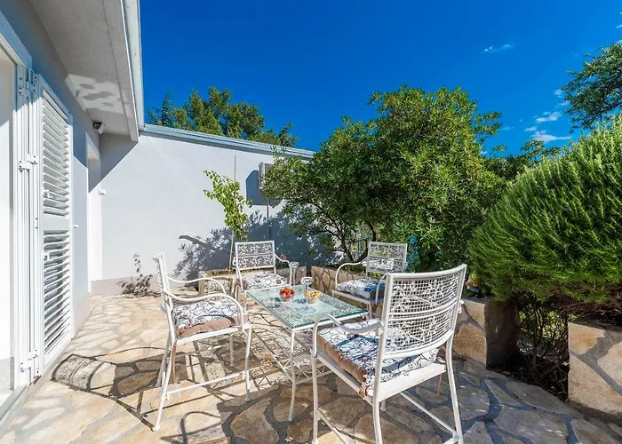 Maslenica Дом отдыха *