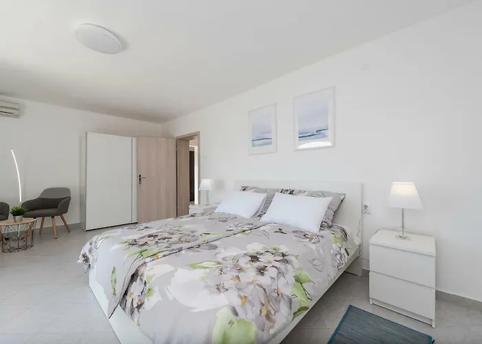 Maslenica Дом отдыха Ясенице